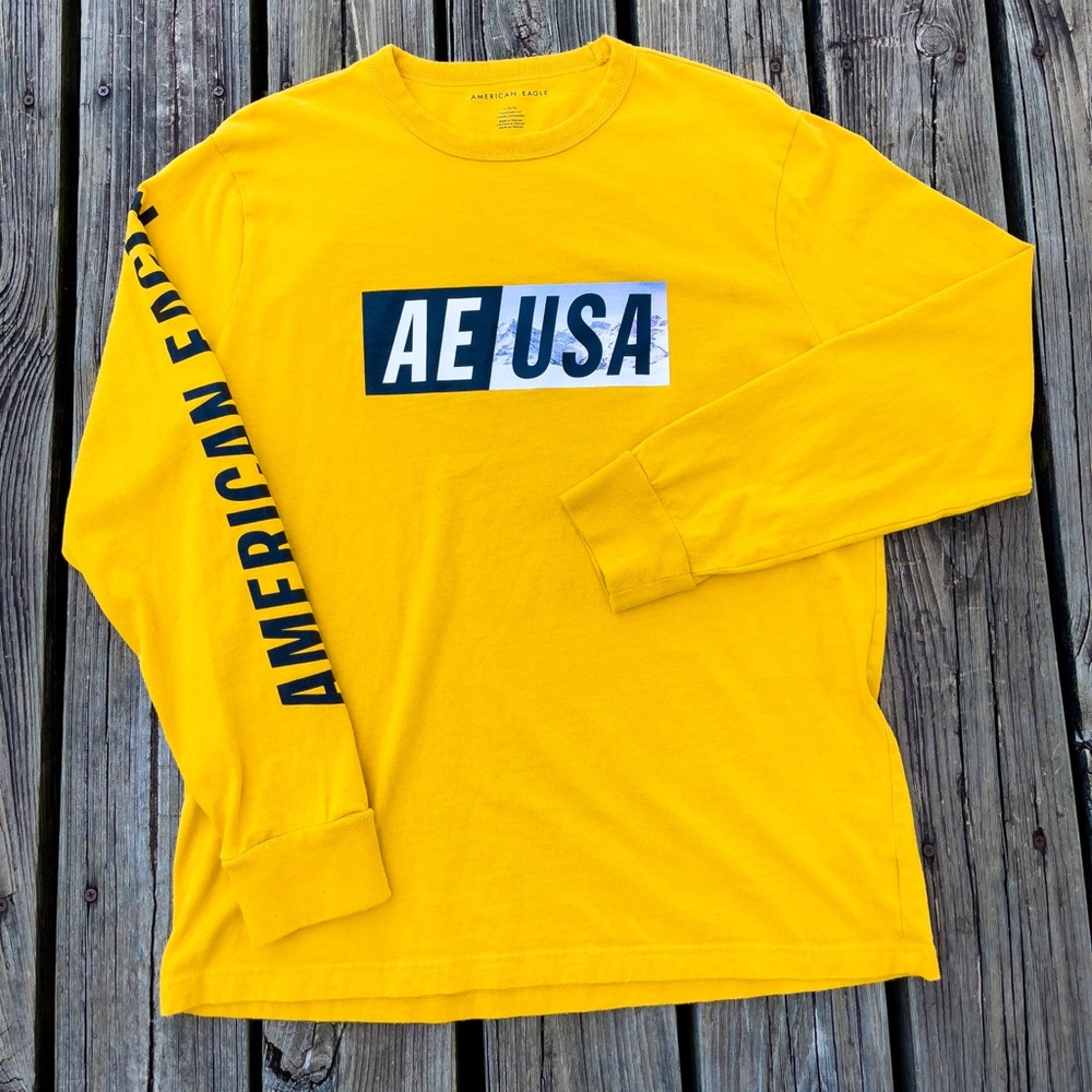 American eagle long sleeve tee